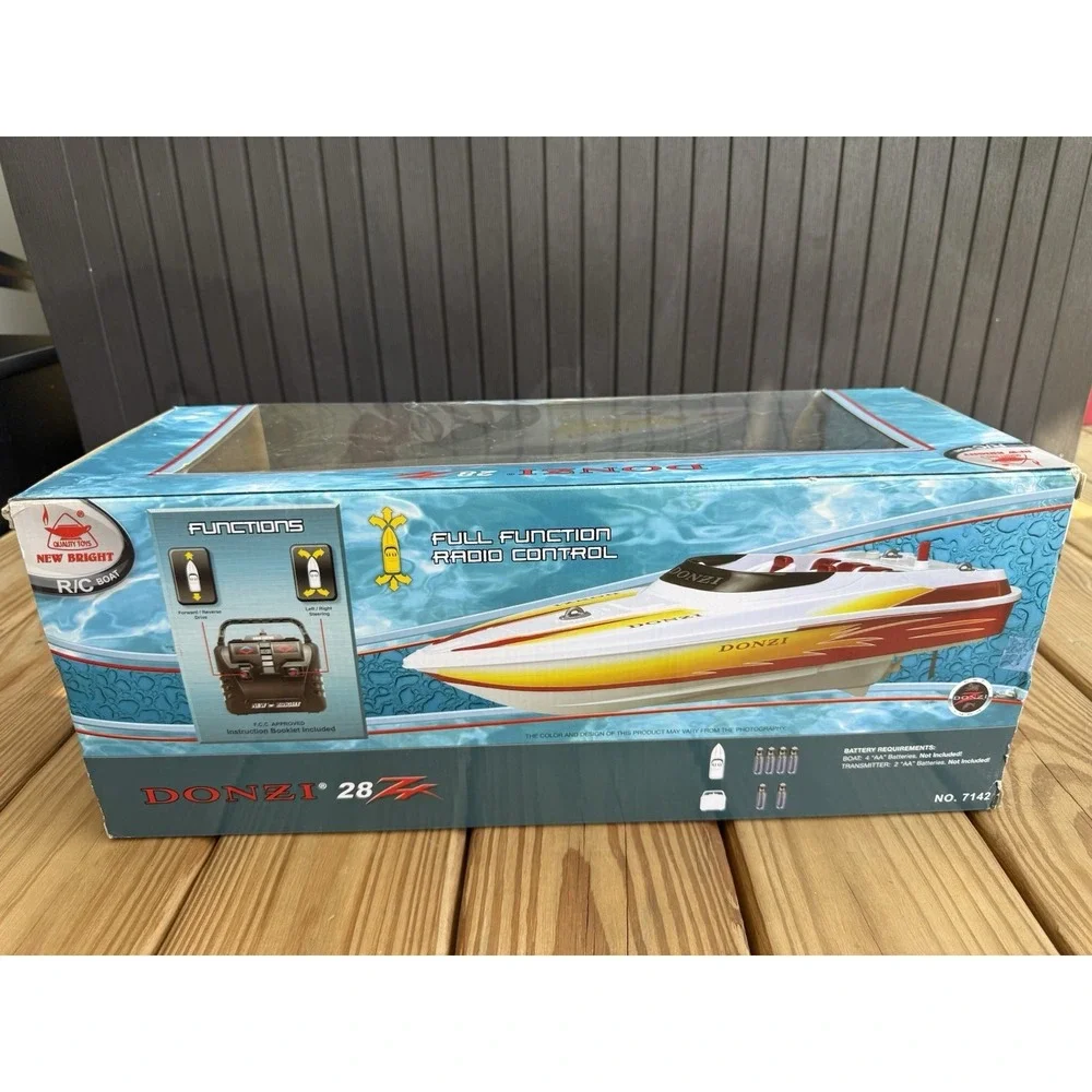 Vintage 2007 NEW Bright Marine Donzi 28 ZX RC Speed Boat Remote Control Racing